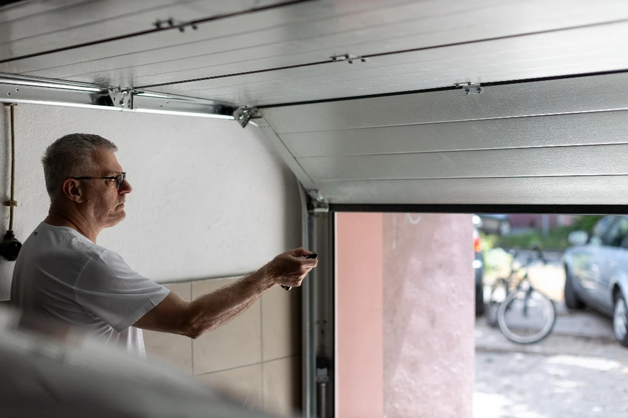 The Ultimate Guide to Choosing the Right Garage Door Opener